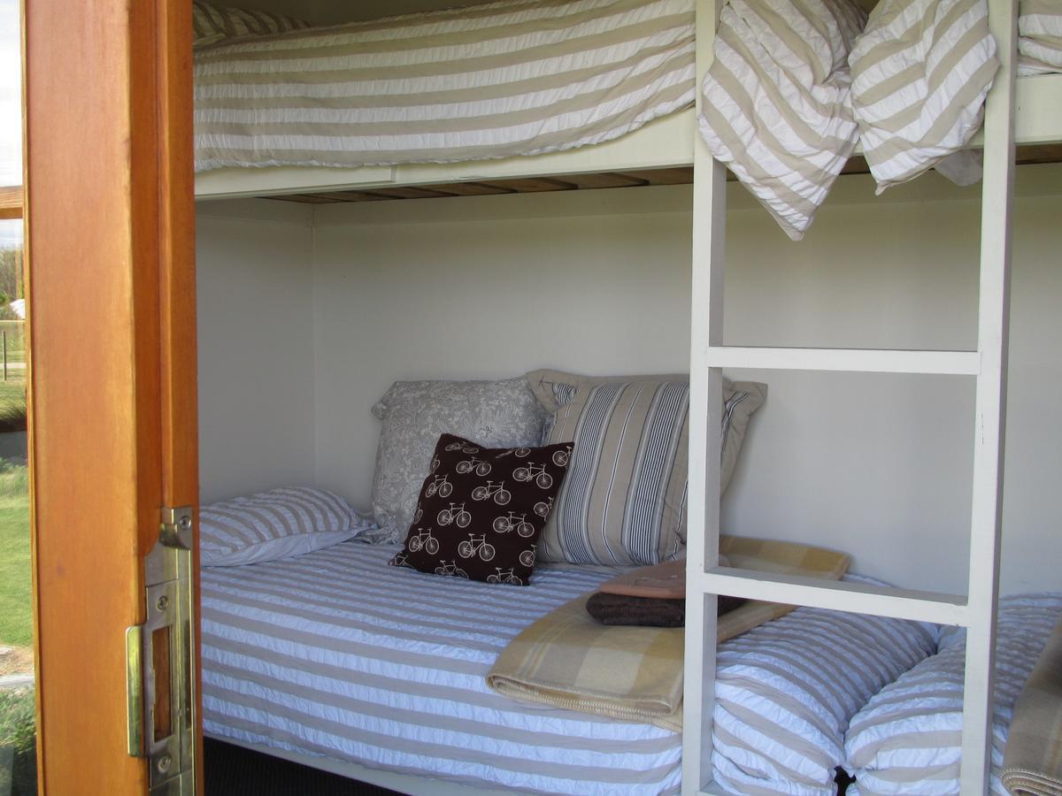 Behind The Bike Sheds Bed & Breakfast Waipiata Exterior photo